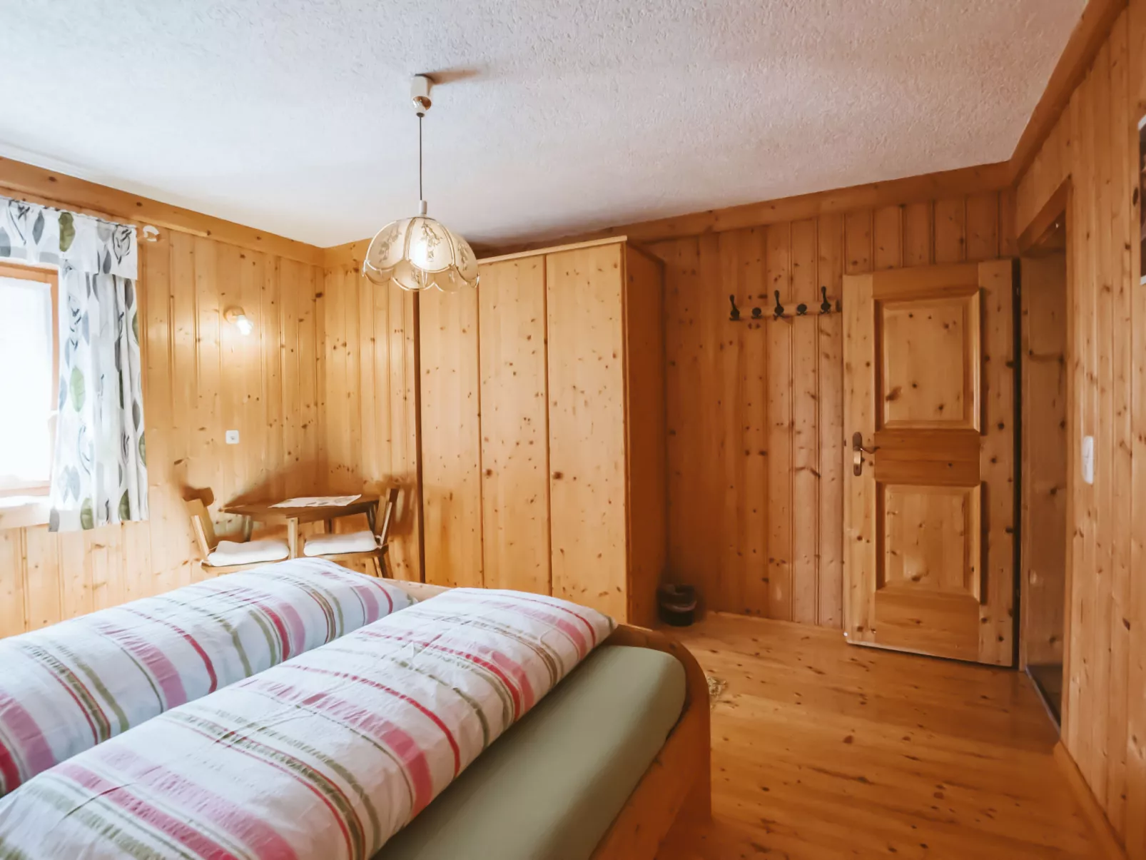 Wiedhölzl-Inside