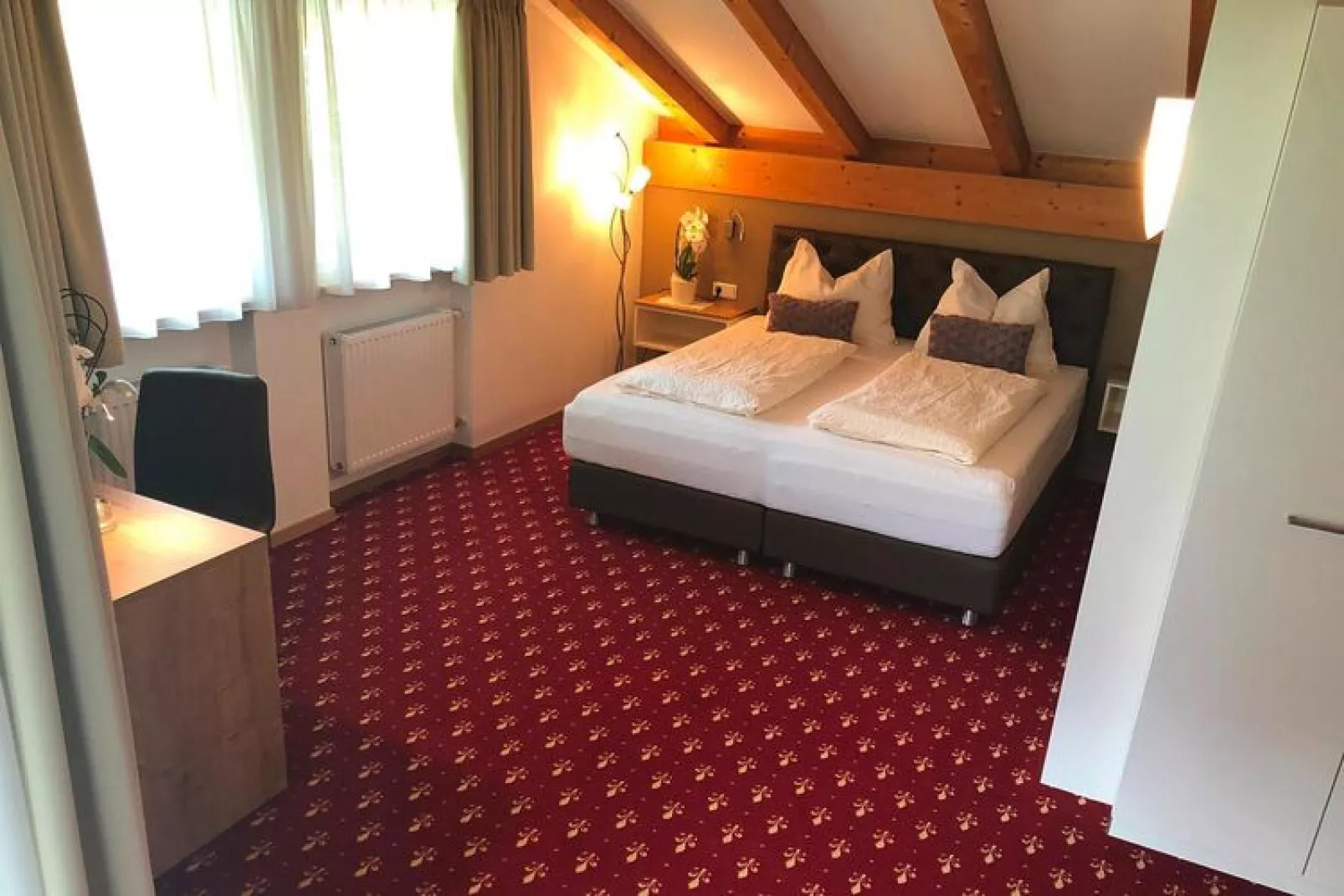 Residence Lahnhof - Dachwohnung-Bedroom