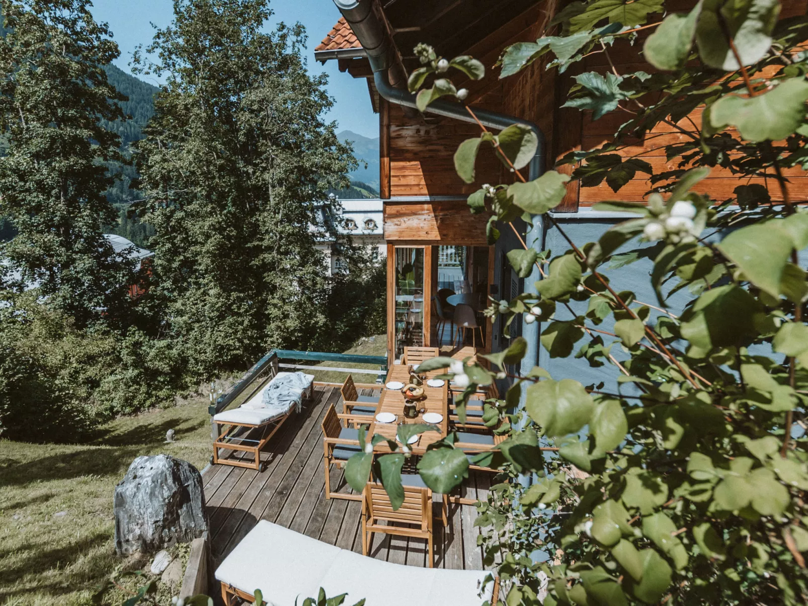 Chalet 1018-Outside