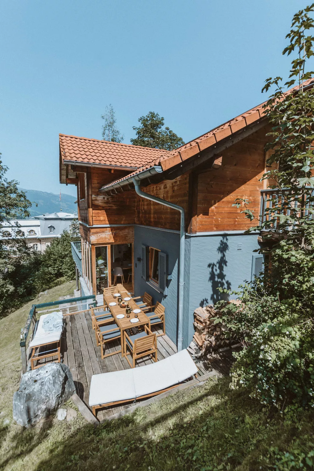 Chalet 1018-Outside
