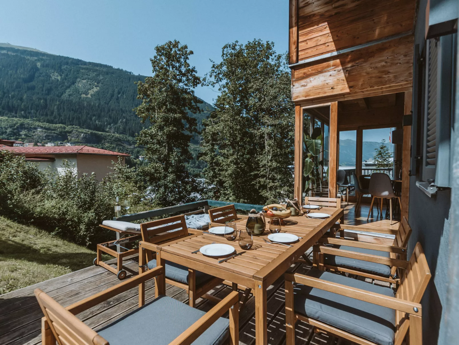 Chalet 1018-Outside