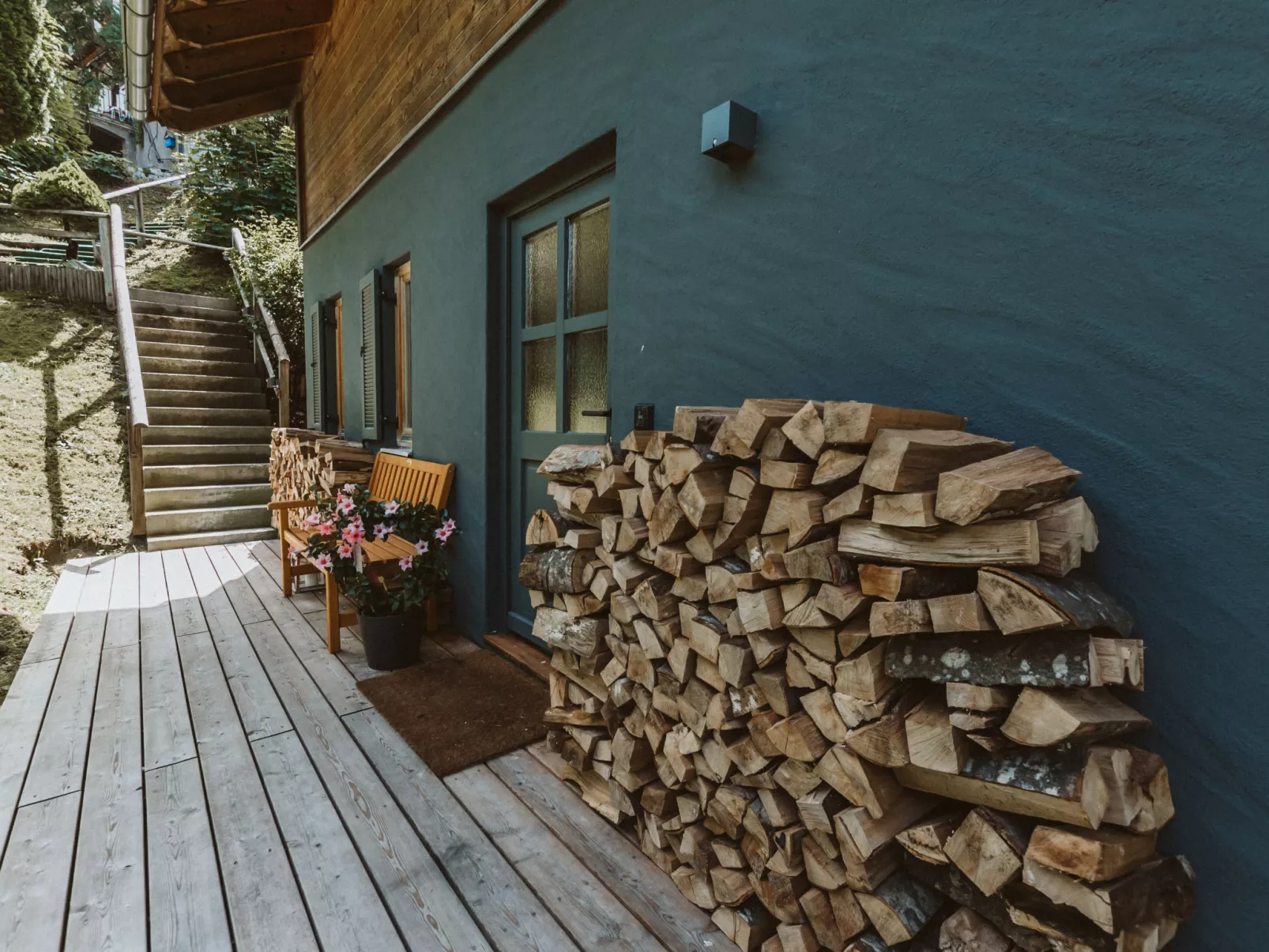 Chalet 1018-Outside