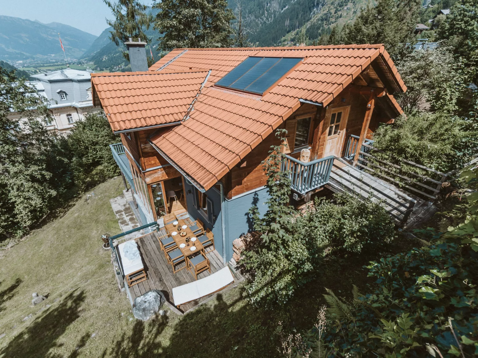 Chalet 1018-Outside