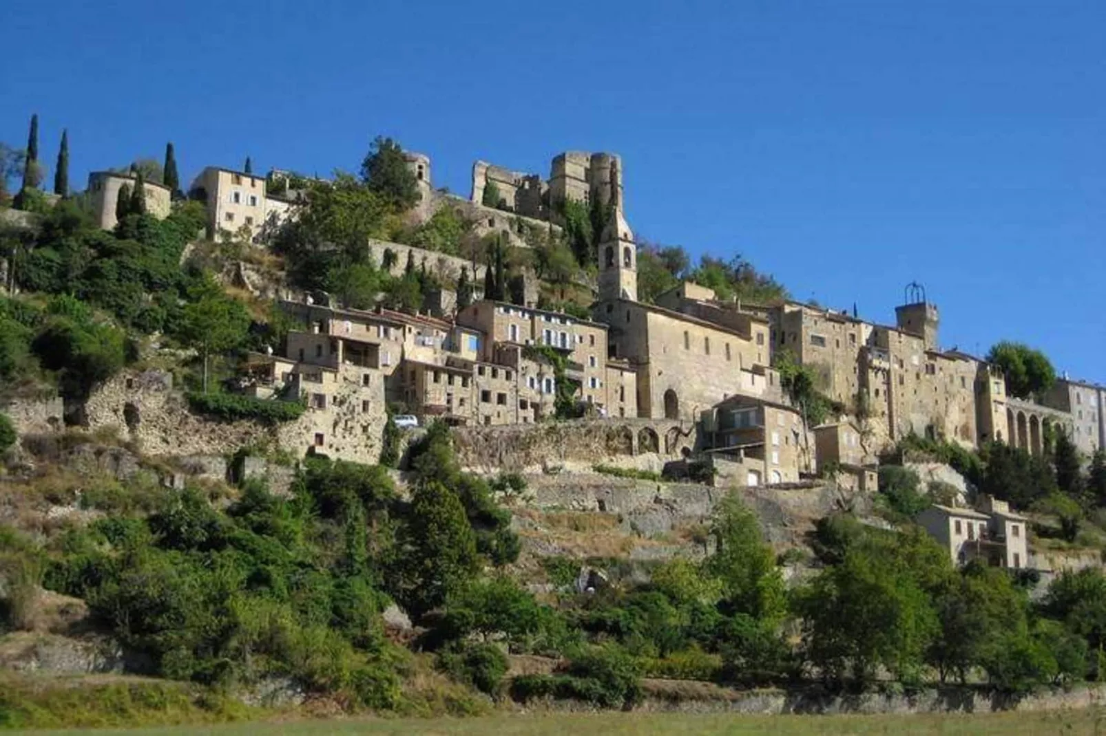 Appartement - MONTBRUN-LES-BAINS-Areas summer 1km