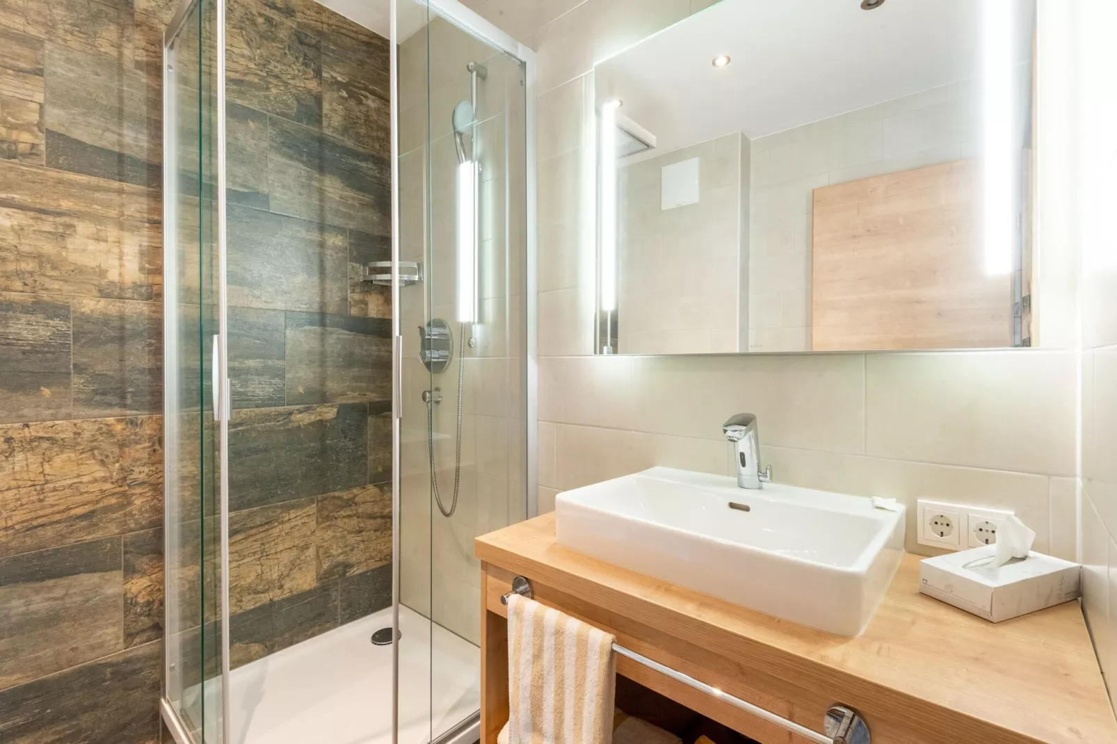 Appartement Zillertal Alpen A-Bathroom