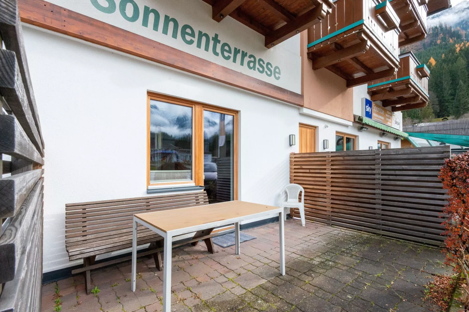 Appartement Zillertal Alpen A-Terrace balcony