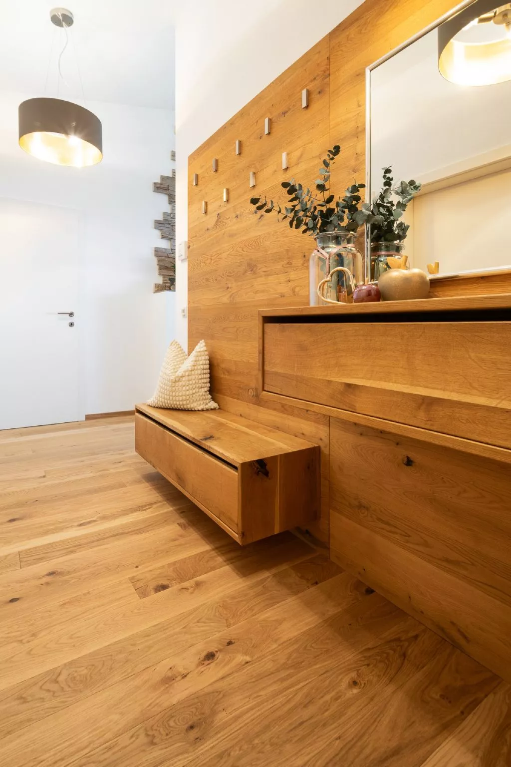 Christine Penthouse-Dedans