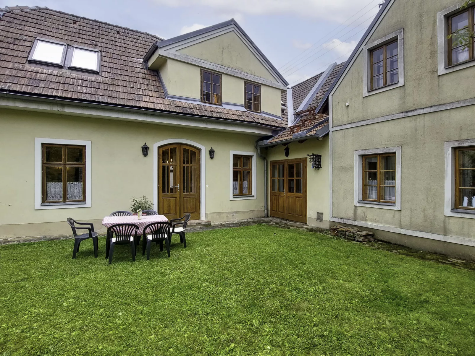 Alte Post-Draußen