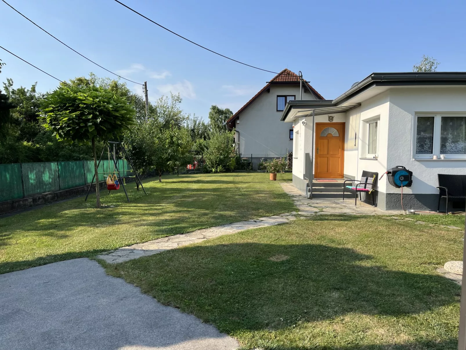 Bungalow Leopoldau-Outside