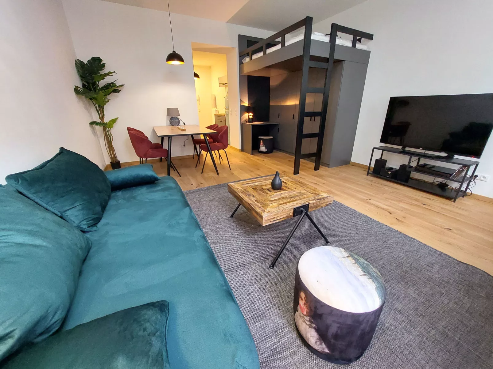 Premium Apartment Maria Hilf 1+2 Double-Inside
