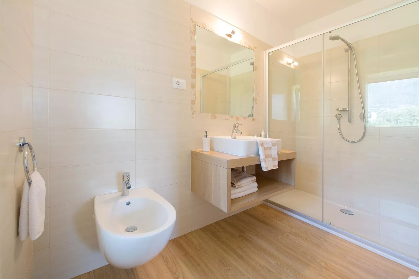 Apartments Etschland - Bilo-Bathroom