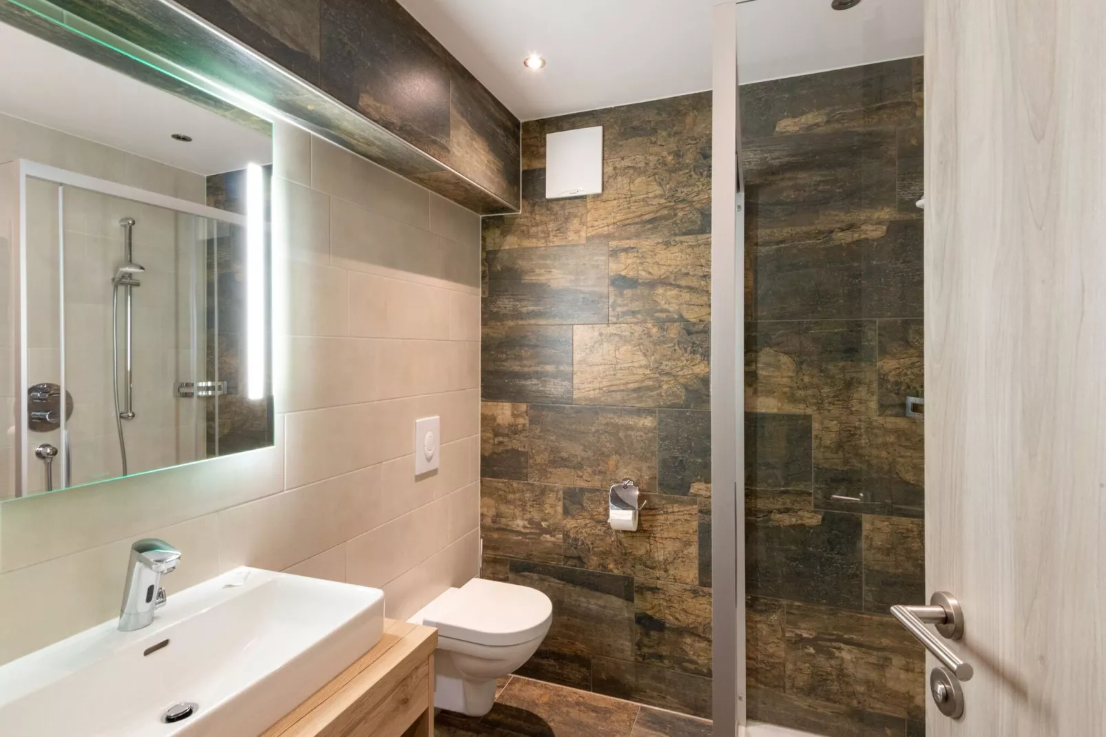 Appartement Zillertal Alpen C-Bathroom