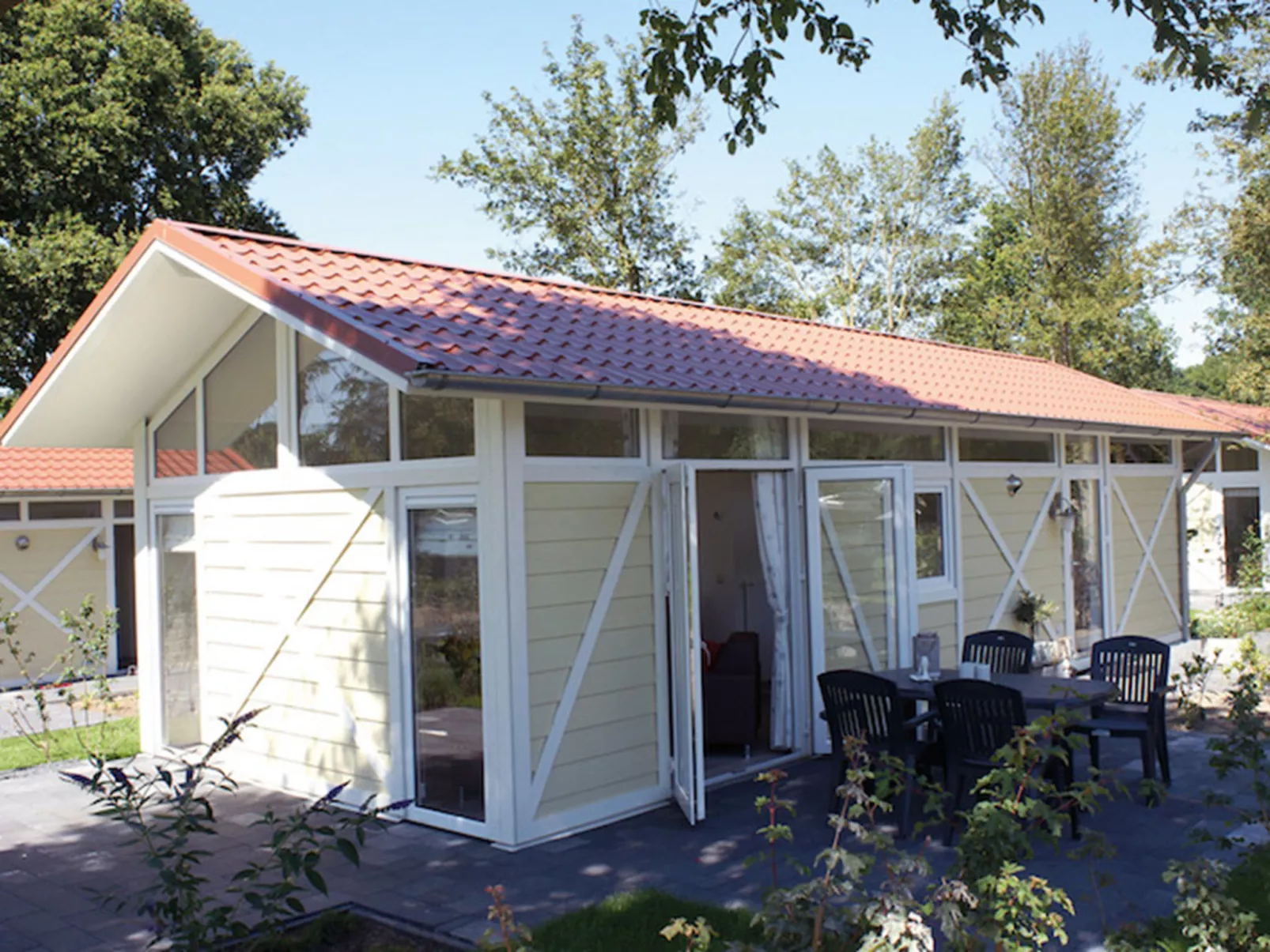 Cabana 4-Outside