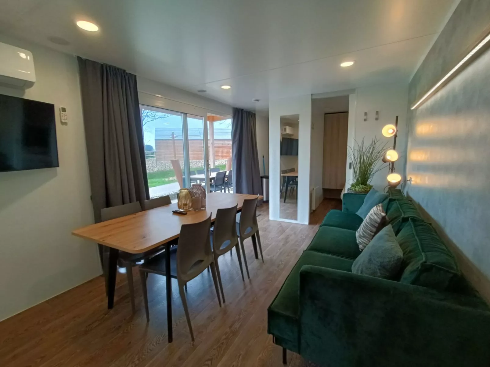 Grandeur Chalet-Dedans