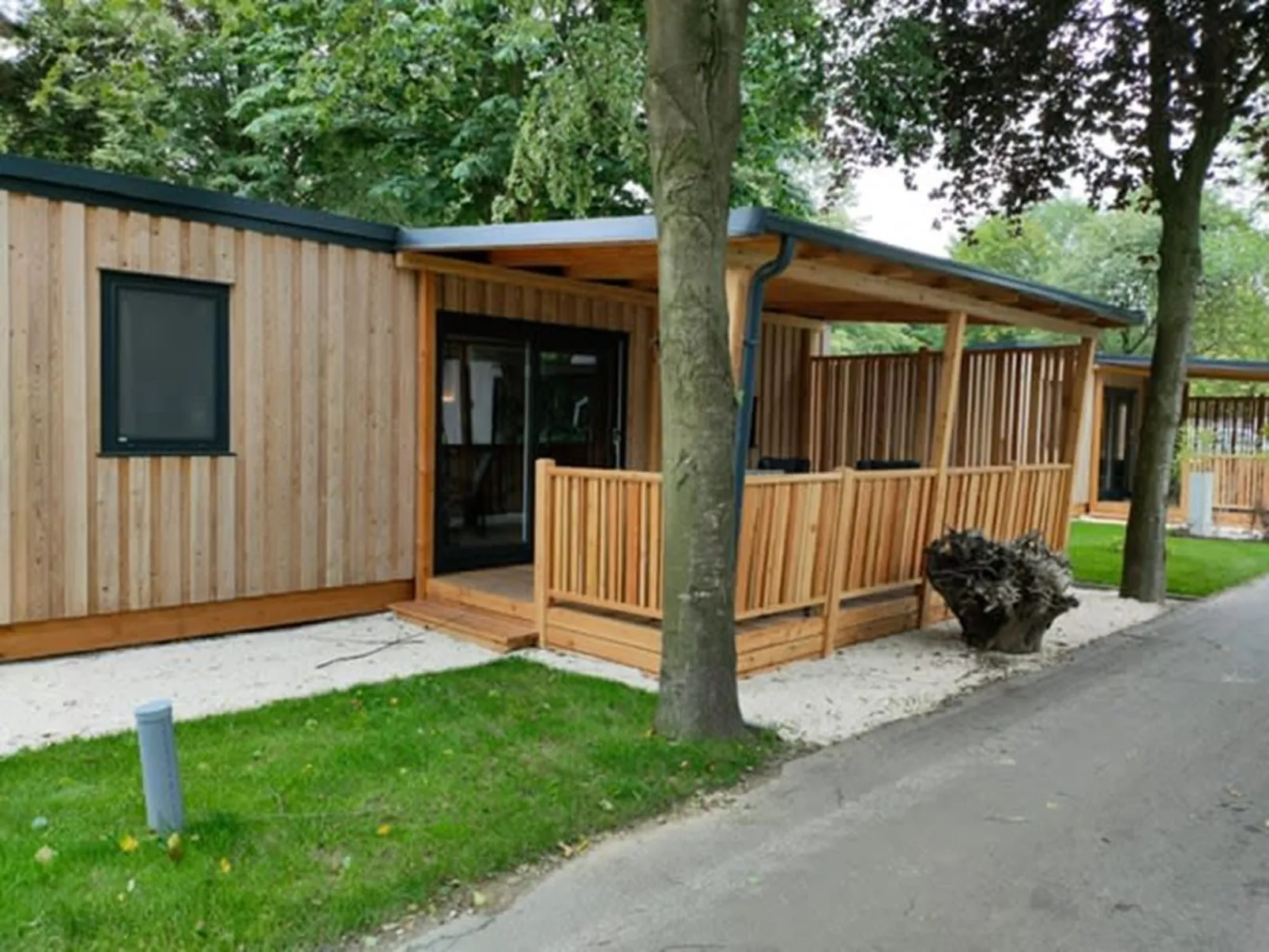 Cottage 5-Outside