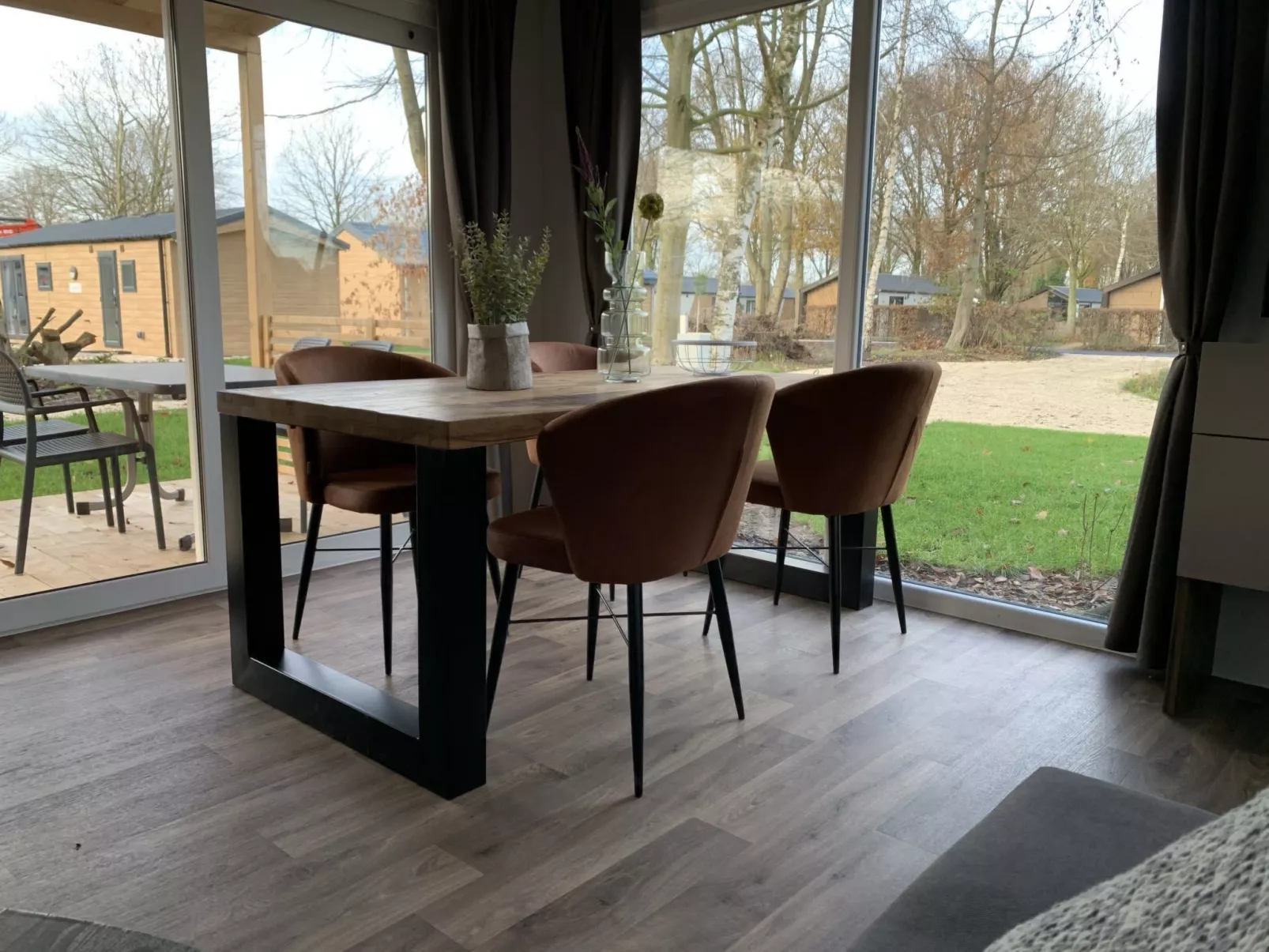 Cottage 4-Inside