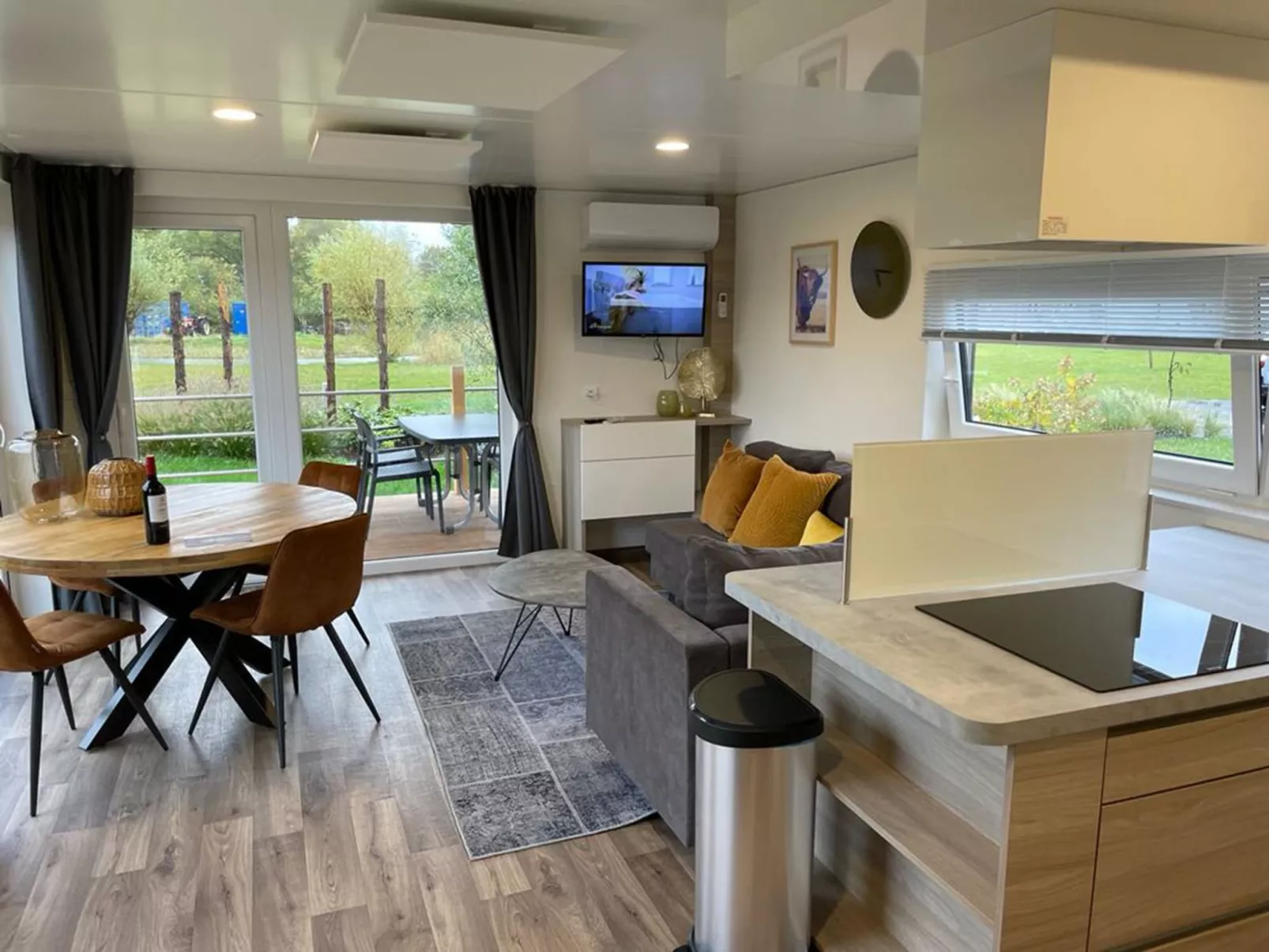 Cottage 4-Inside