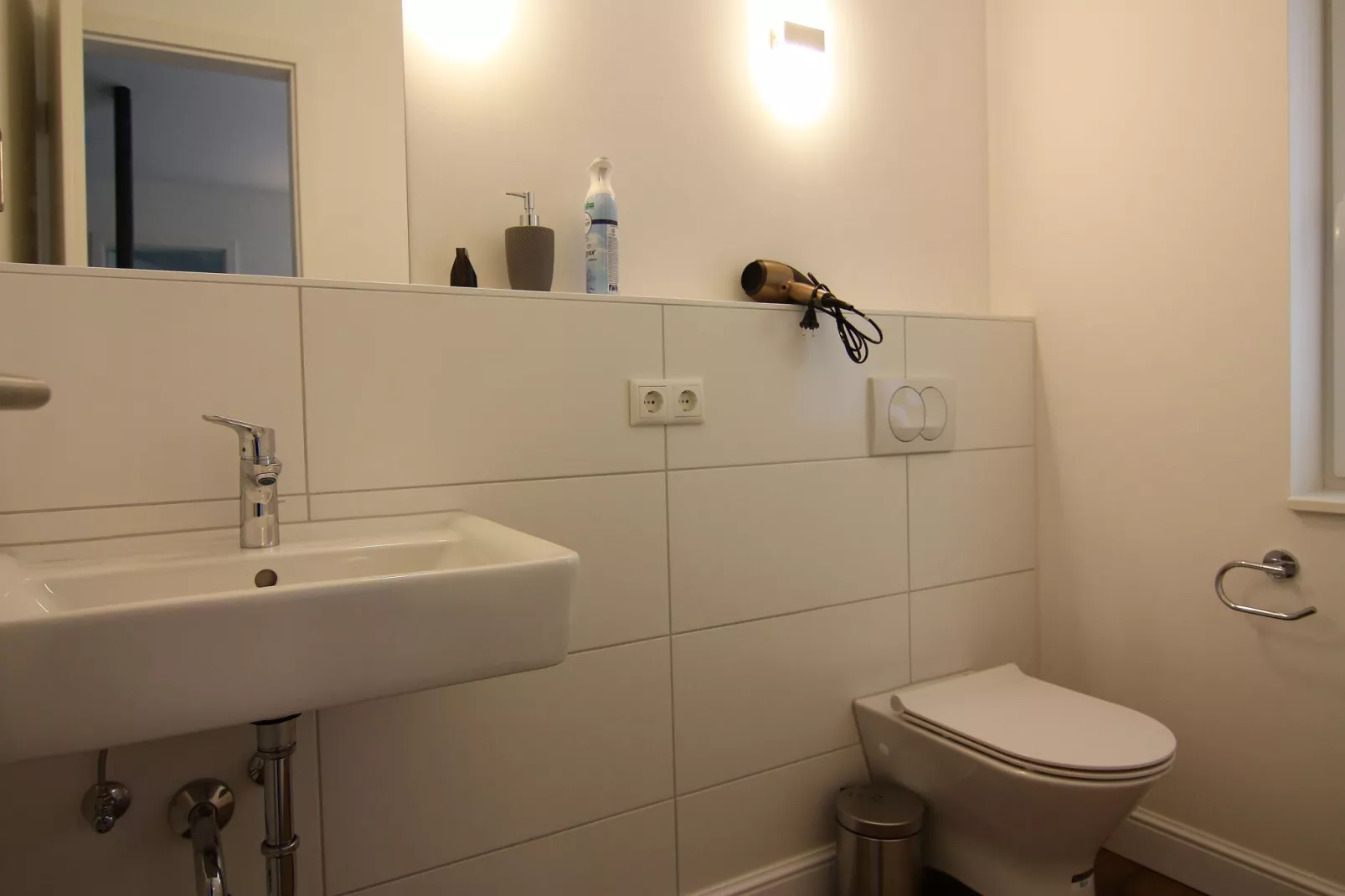 Hans Haus 10 80 qm  3 Personen-Bathroom