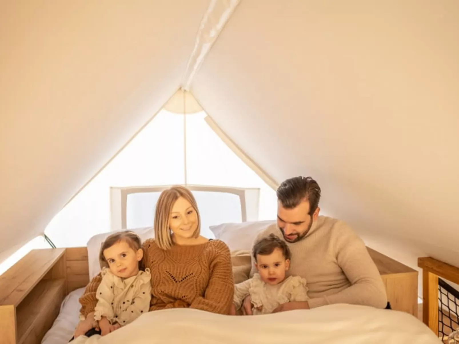 Papendaal lodge 4 Glampingtent-Drinnen