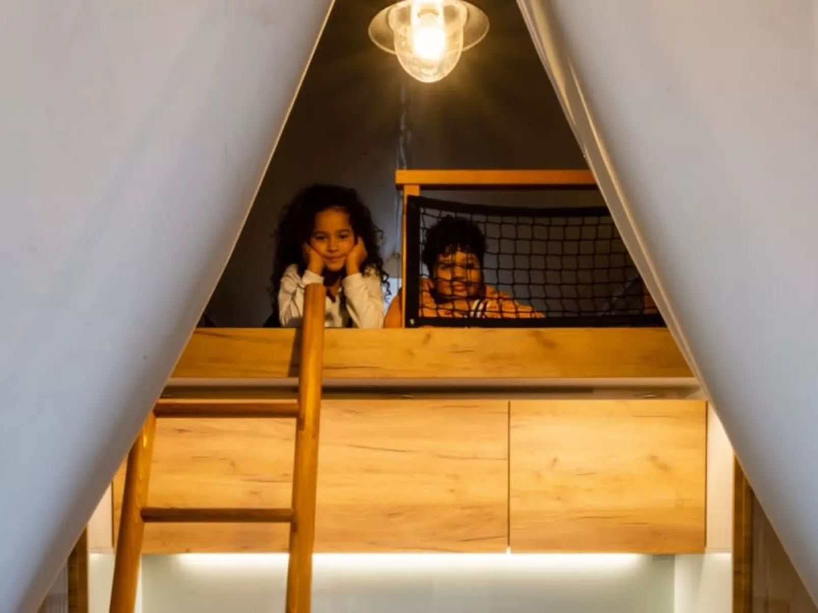 Papendaal lodge 4 Glampingtent-Drinnen