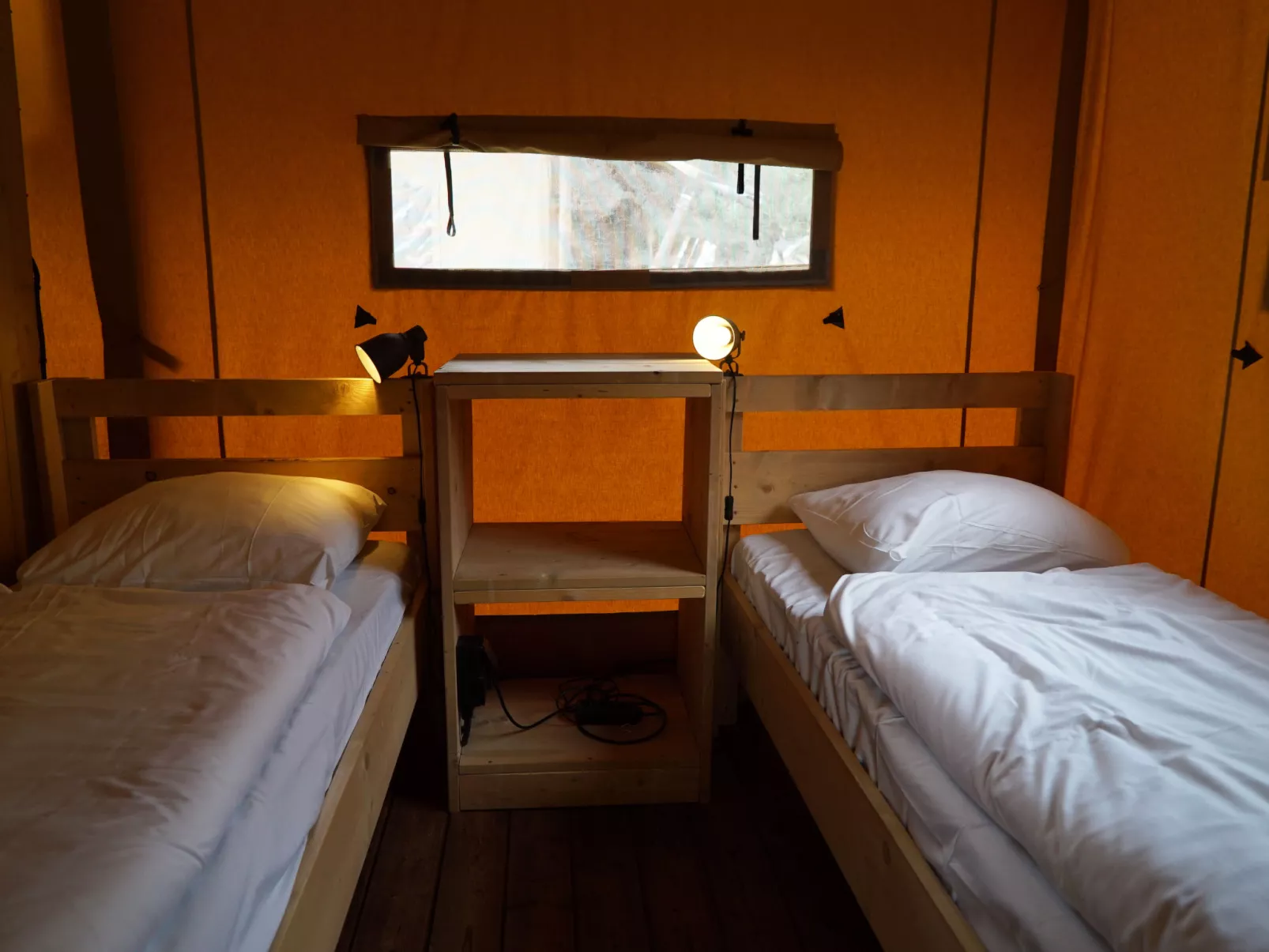 Lodgetent 4-Drinnen