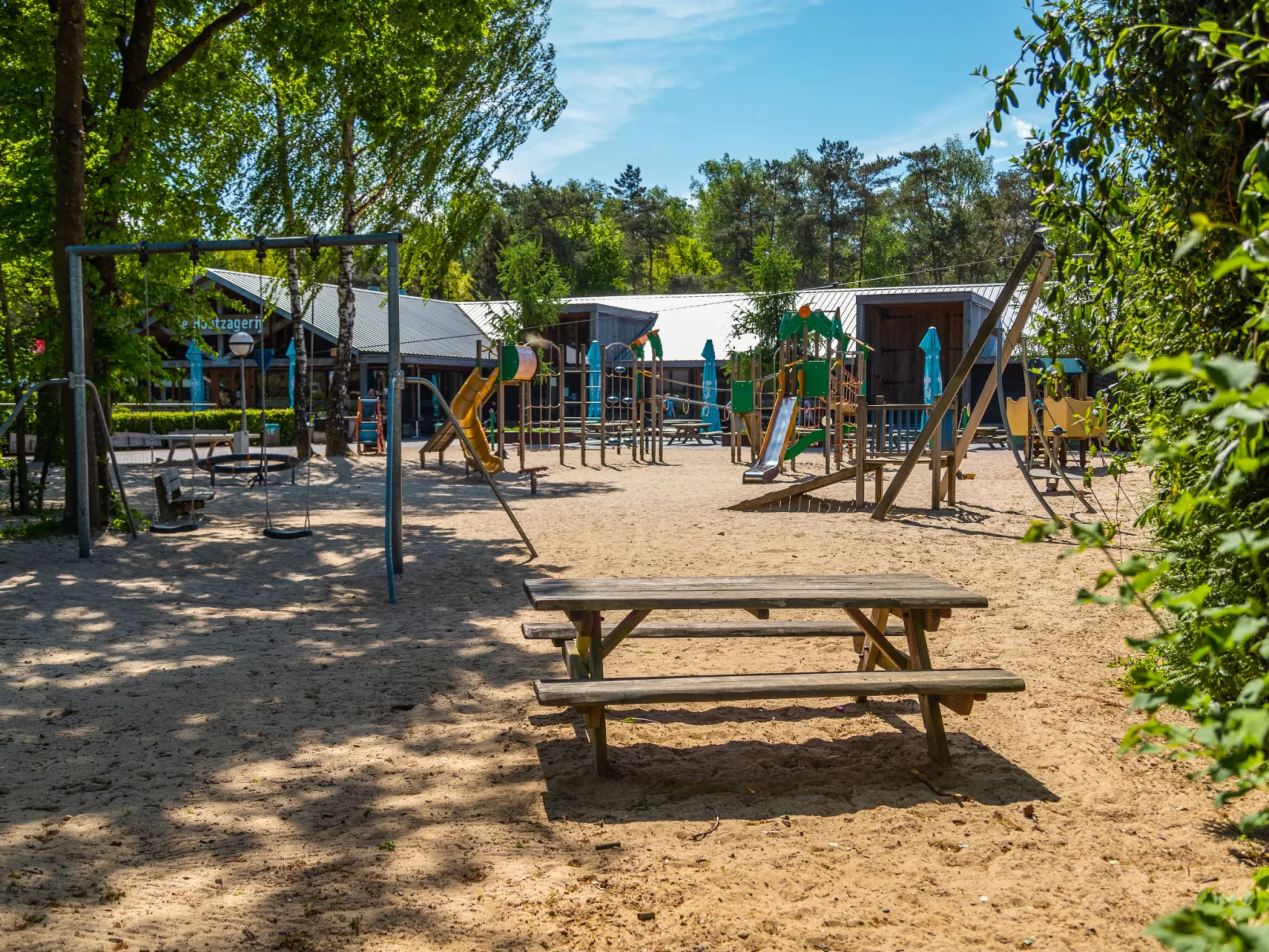 Lodgetent 2-Area