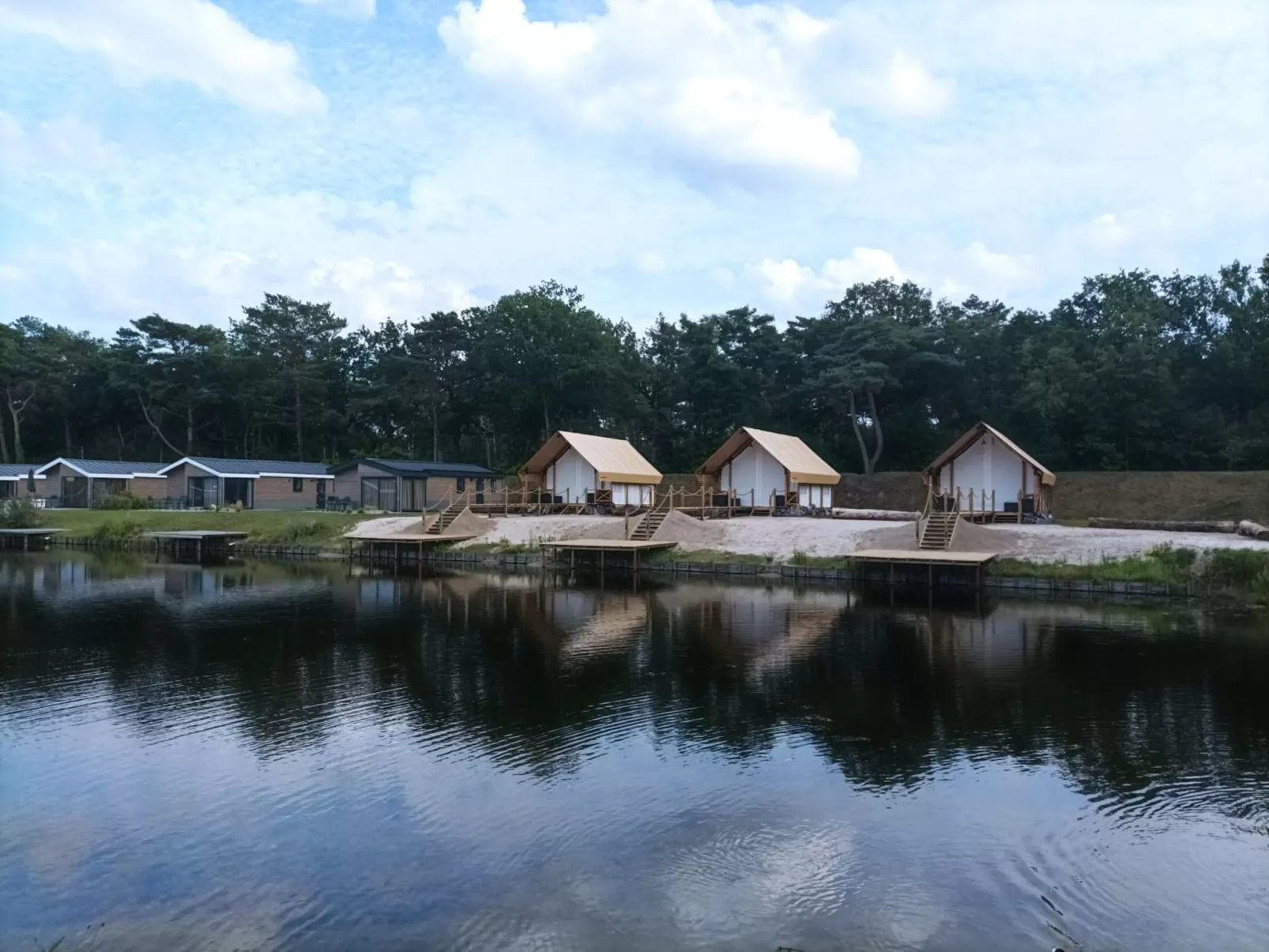 Glampingtent Kiezel Lodge XL 6-Dehors