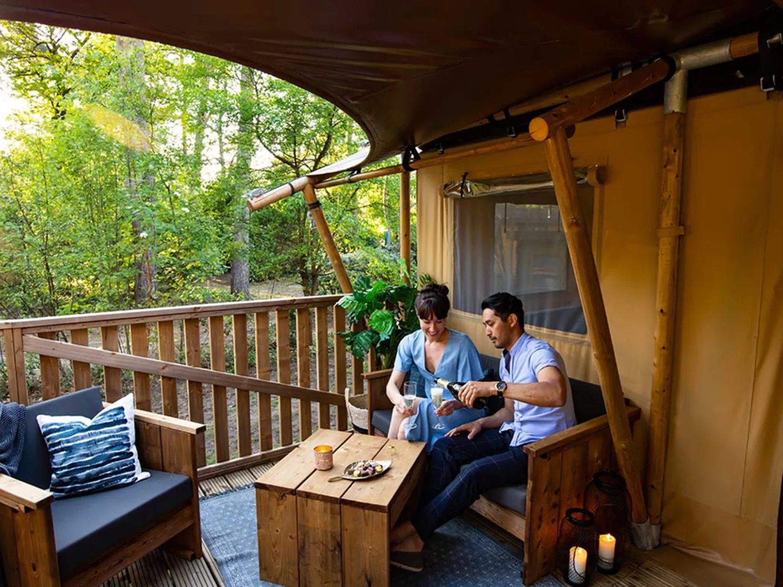 Glampingtent Silver Lodge 2-Outside