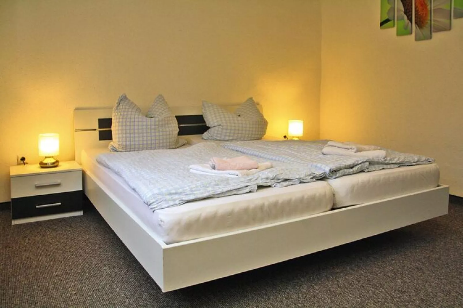 Ferienhaus Vieting direkt am Eldeufer in Parchim-Bedroom