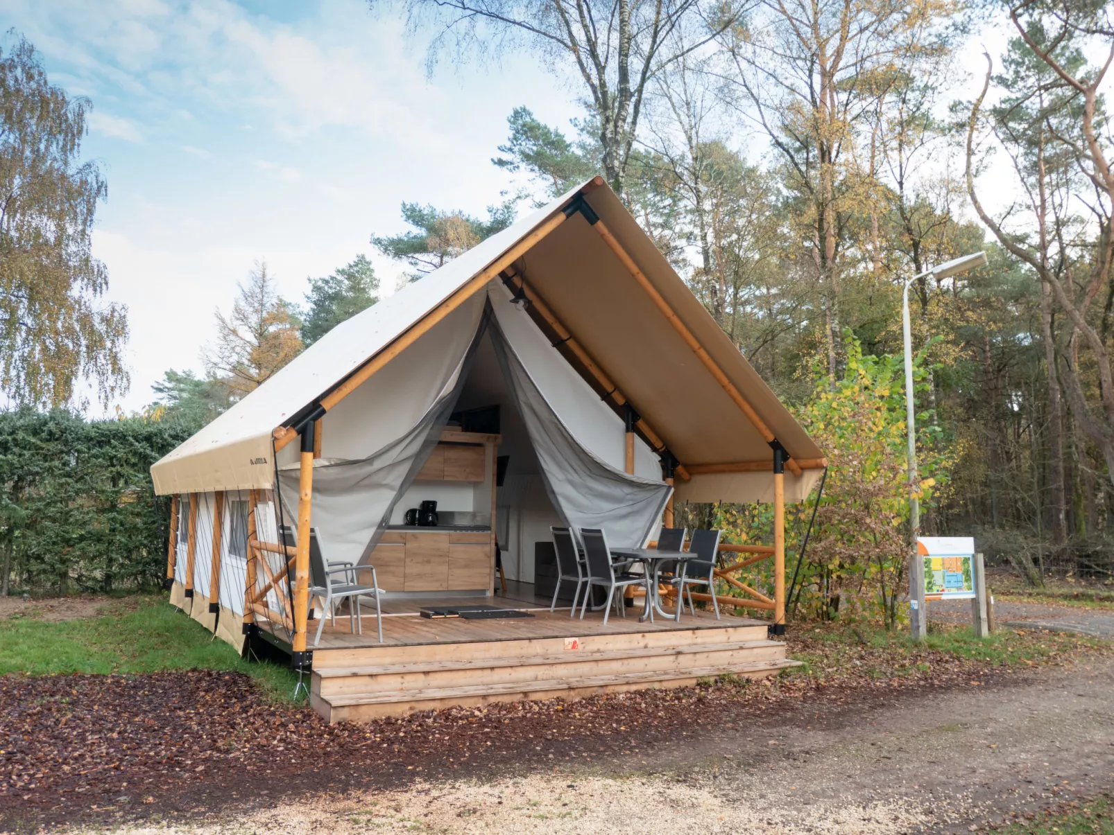 Glampingtent 6-Outside