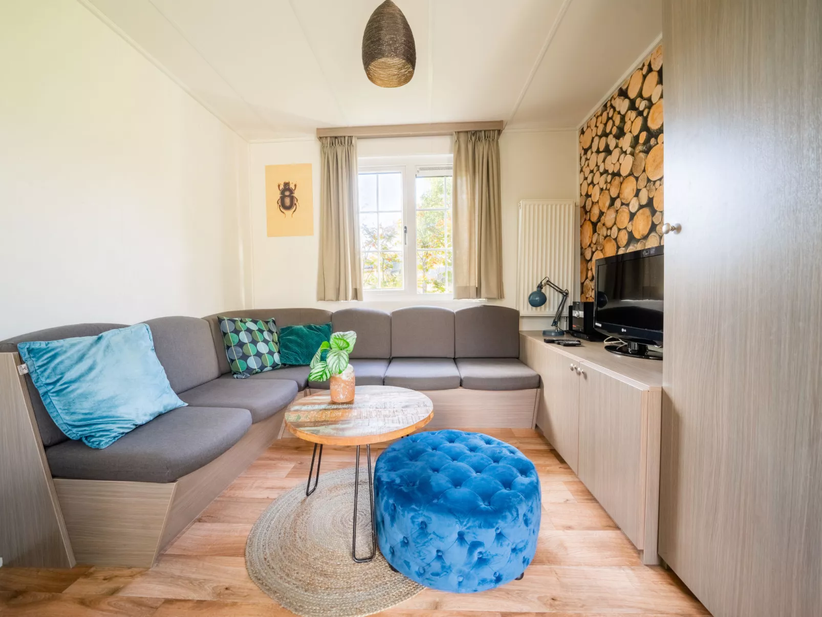 Mobilehome 4-Inside