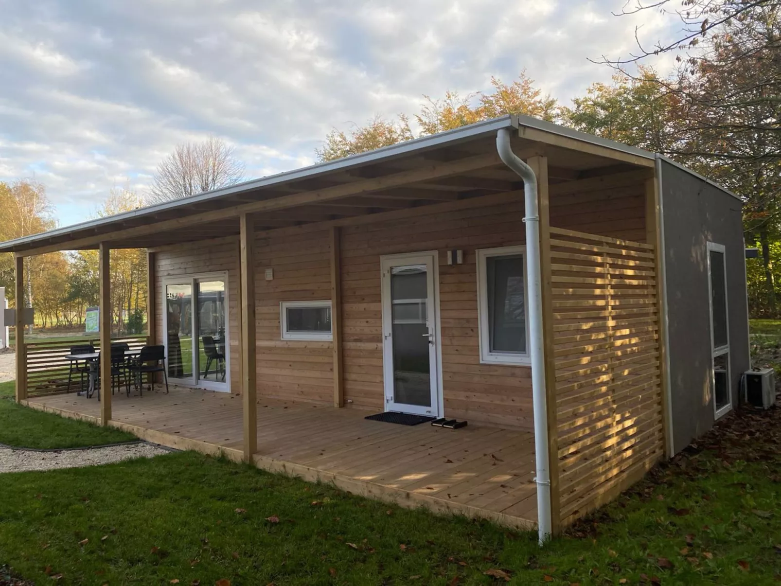 Cottage 4-Outside