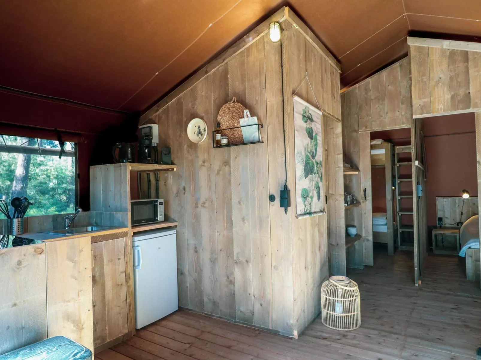 Lodgetent 5-Inside