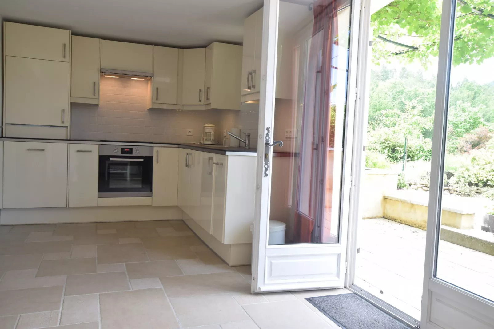 Studio - MONTBRUN-LES-BAINS-Kitchen