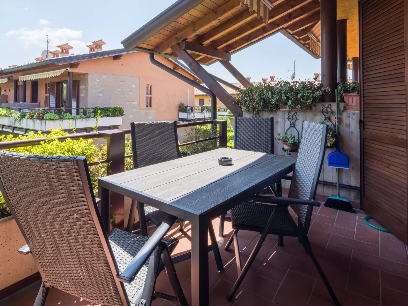 La Casara A2-Outside