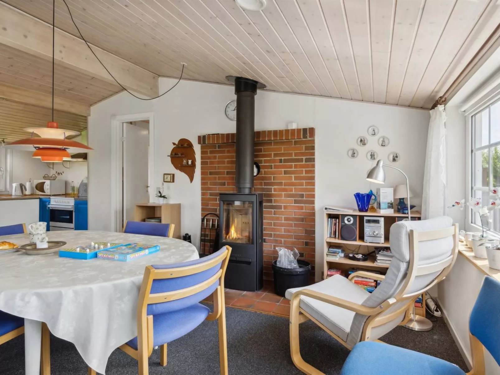 "Amy" - 150m from the sea-Inside