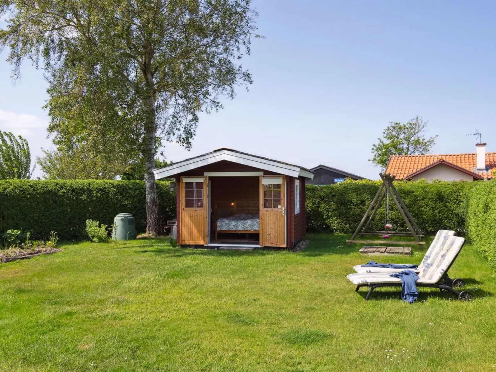 "Amy" - 150m from the sea-Outside