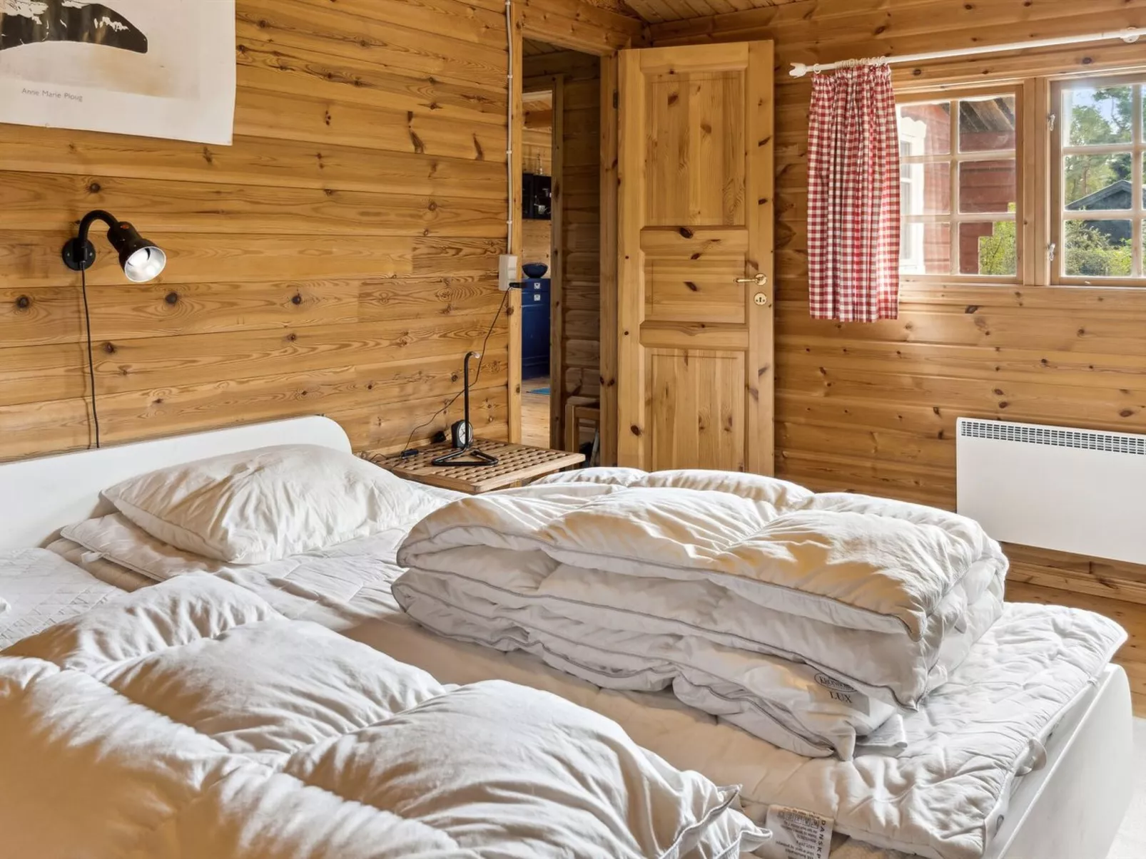 "Tuukka" - 150m from the sea-Inside