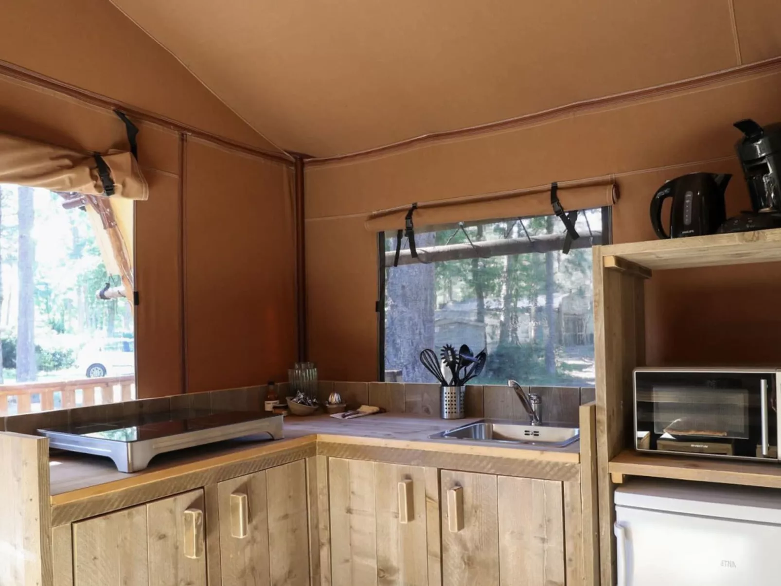 Lodgetent 5-Inside
