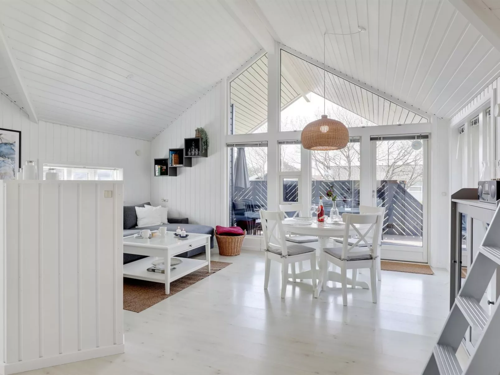 "Greta" - 200m from the sea-Inside