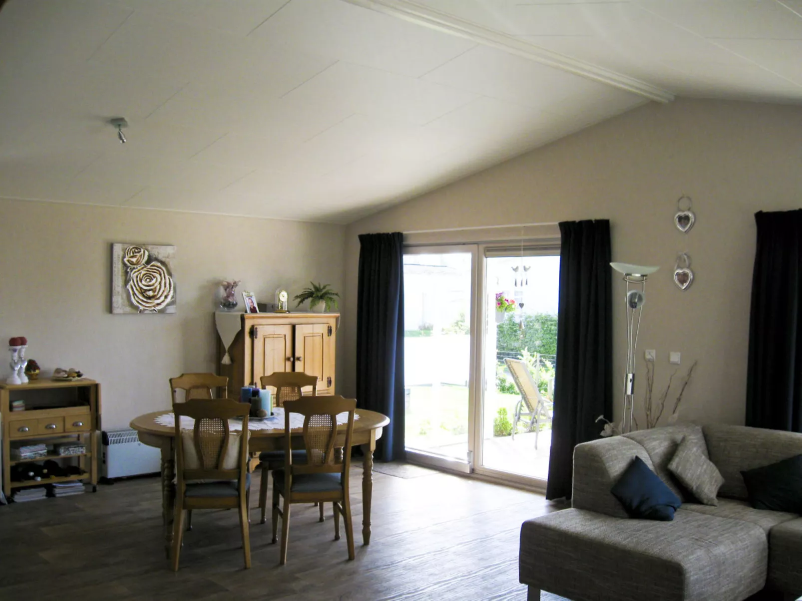 Veranda-Inside