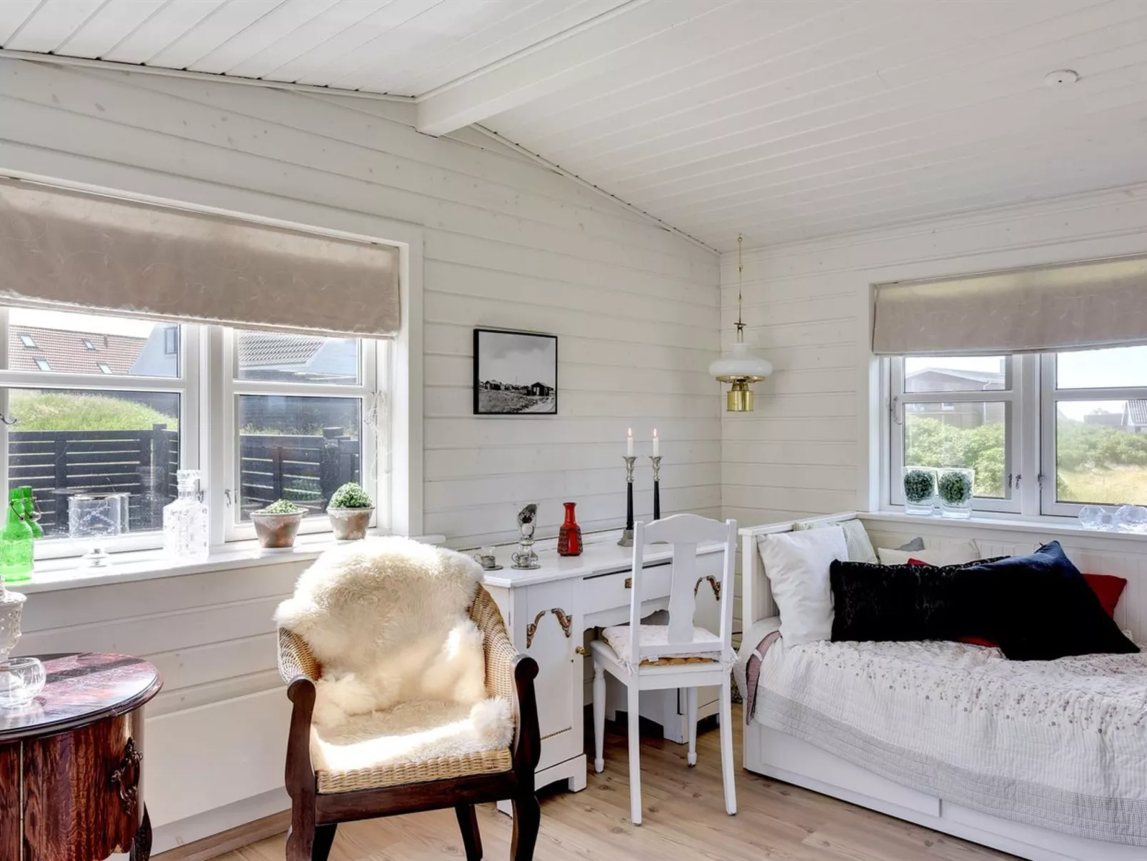 "Anik" - 100m from the sea-Inside