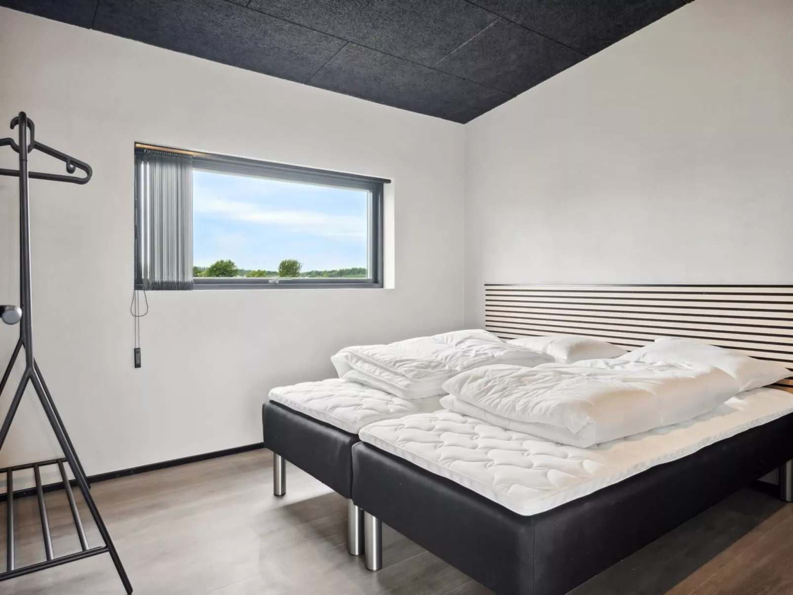 "Anelle" - 500m from the sea-Inside