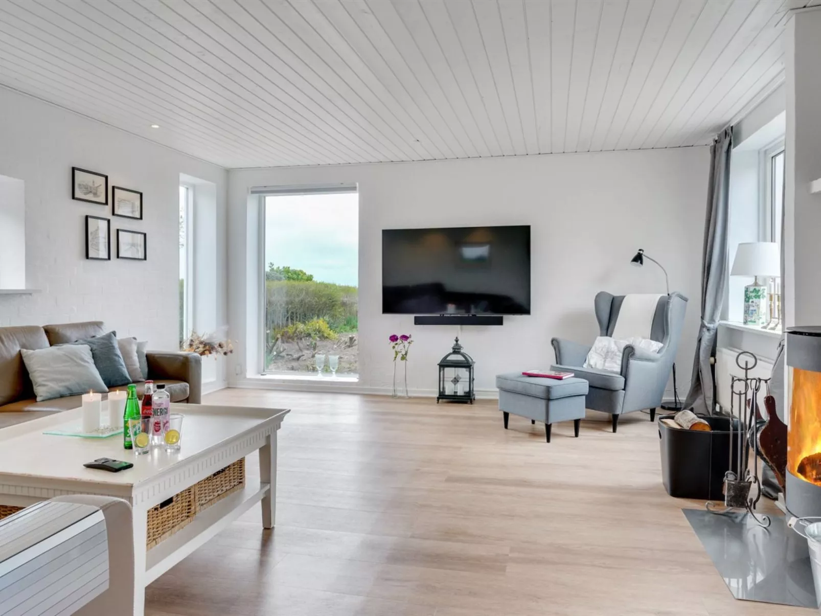 "Kiersten" - 5km from the sea-Inside