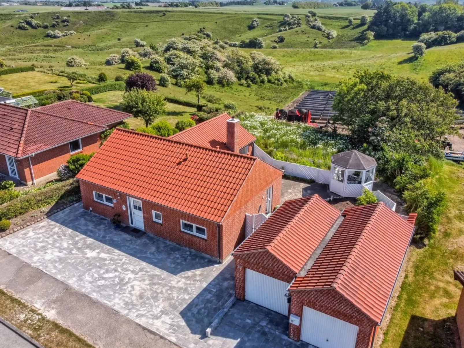 "Kiersten" - 5km from the sea-Outside