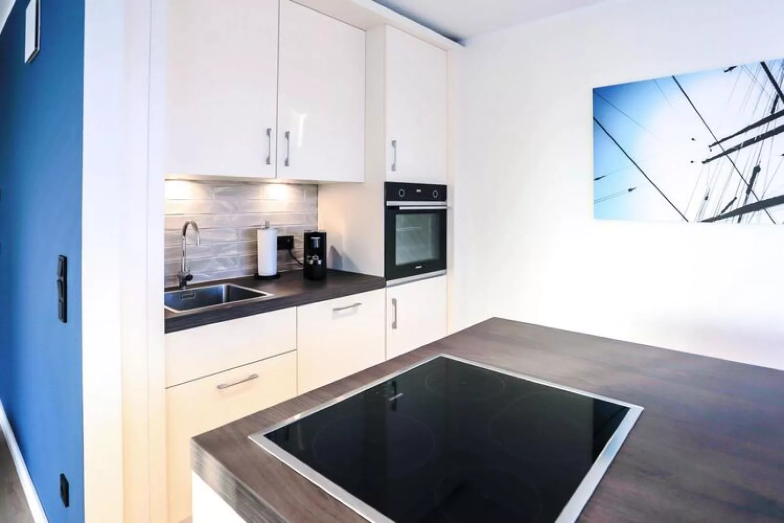 Apartments im MAREMÜRITZ Yachthafen Resort & Spa / Anker Penthouse Suite 2 Personen-Kitchen