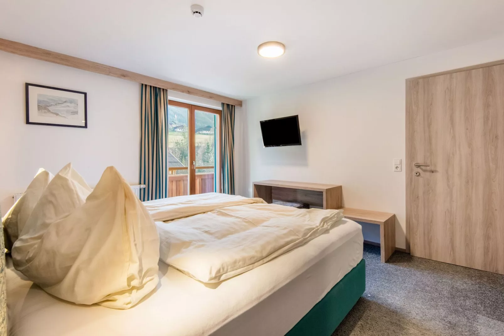Appartement Zillertal Alpen E-Bedroom