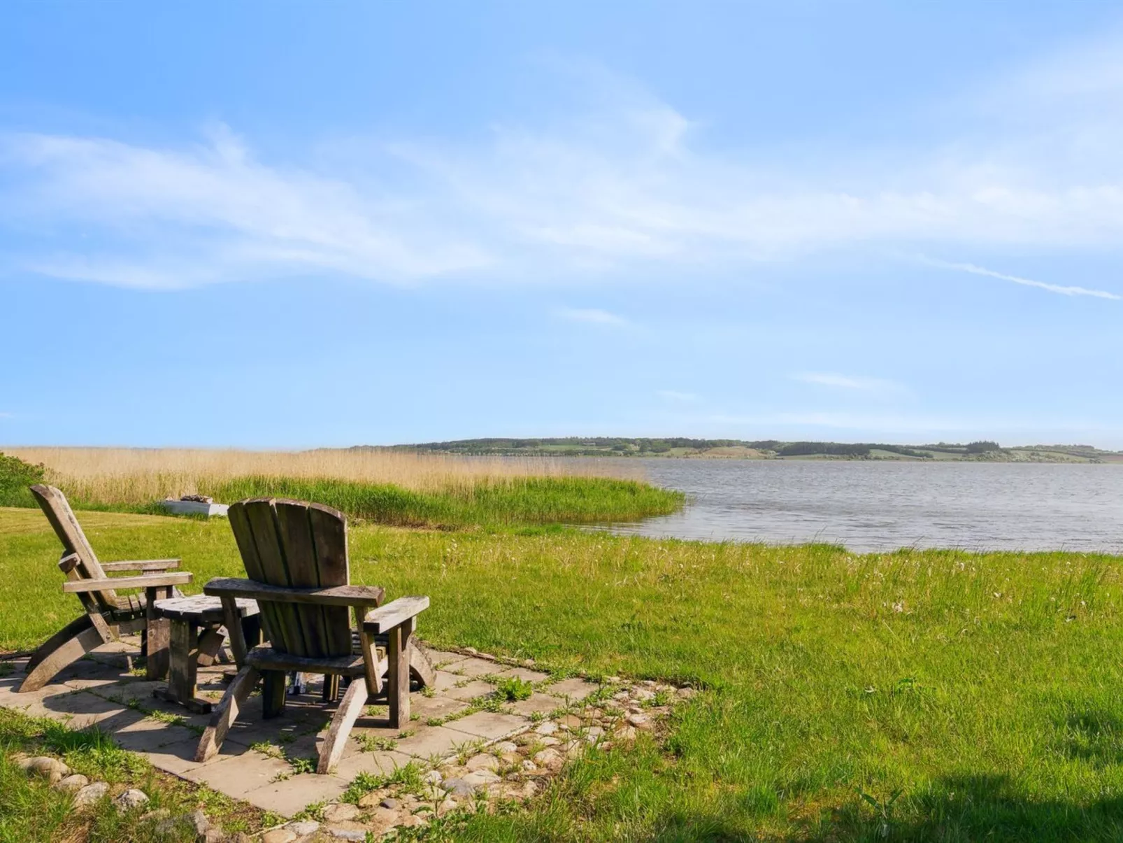 "Ginne" - 100m to the inlet-Draußen
