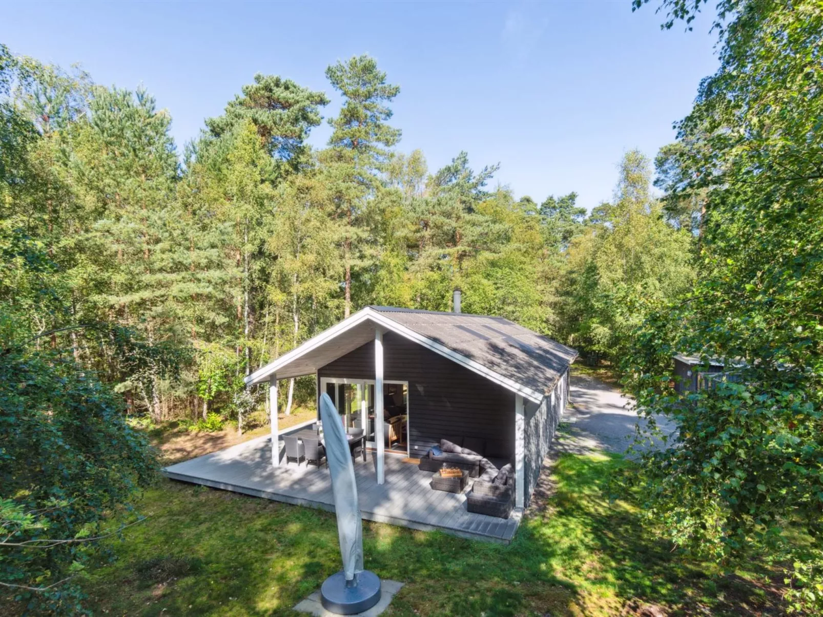 "Eftim" - 600m from the sea-Outside