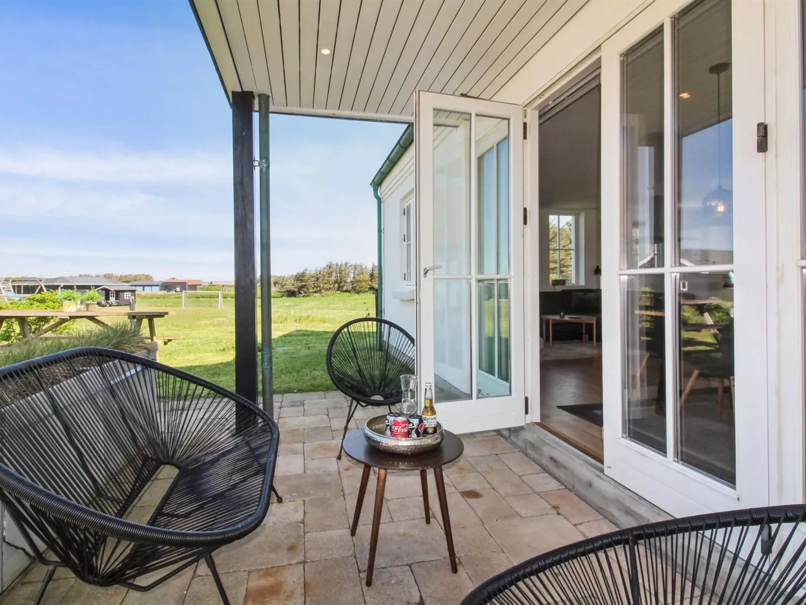 "Sira" - 250m from the sea-Outside